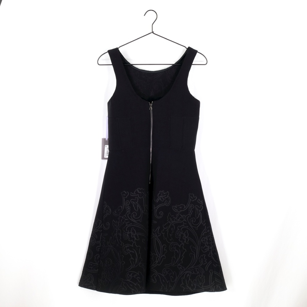 VERA WANG Black Scuba Fit & Flare Cocktail Dress - Picture 5 of 16